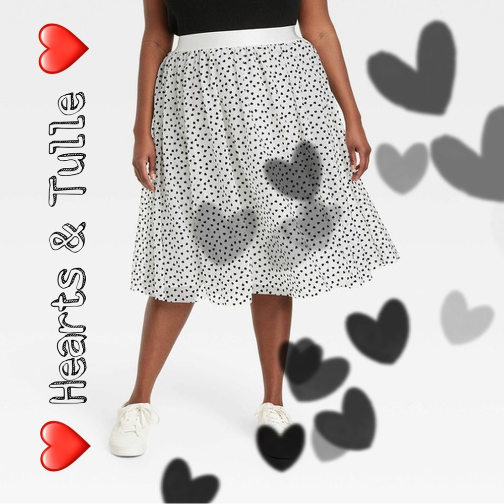 2/$15!! Tulle Skirt with black velvety hearts SMALL